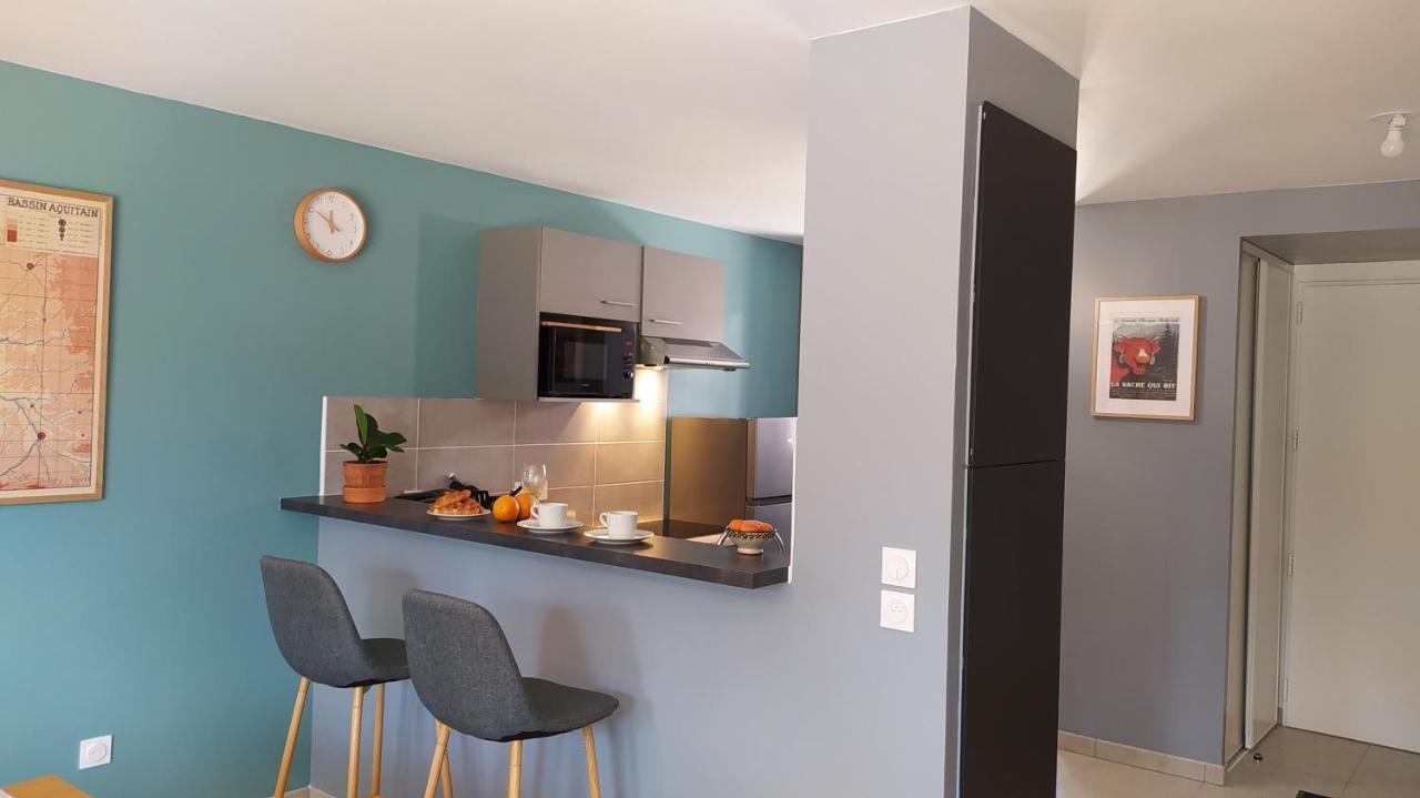 Villa Poete Avec Jardin 3 Chambres Parking Gratuit ตูร์เนเฟย ภายนอก รูปภาพ
