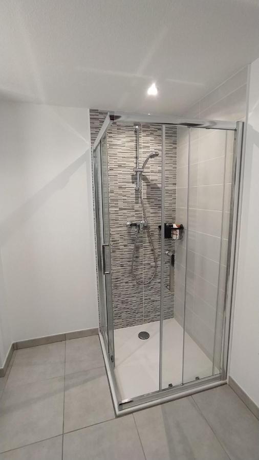 Villa Poete Avec Jardin 3 Chambres Parking Gratuit ตูร์เนเฟย ภายนอก รูปภาพ