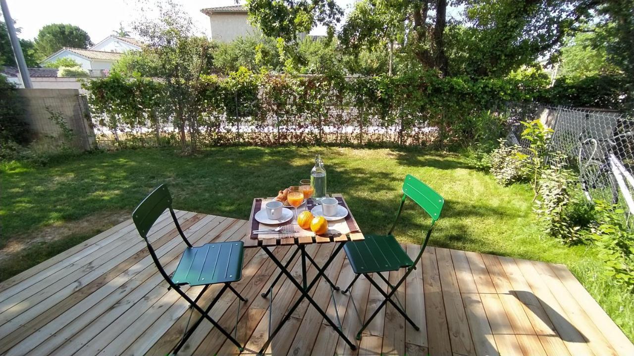 Villa Poete Avec Jardin 3 Chambres Parking Gratuit ตูร์เนเฟย ภายนอก รูปภาพ
