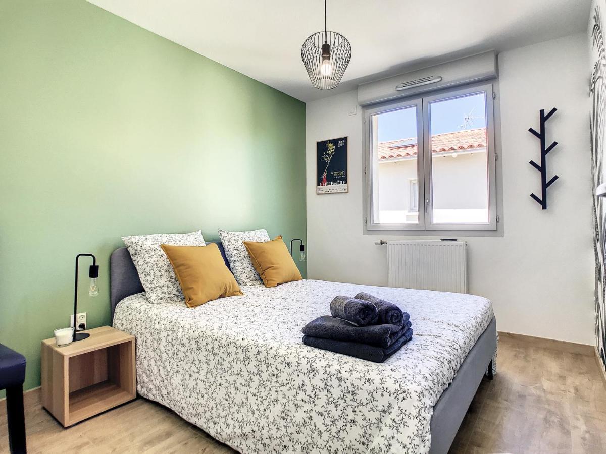 Villa Poete Avec Jardin 3 Chambres Parking Gratuit ตูร์เนเฟย ภายนอก รูปภาพ